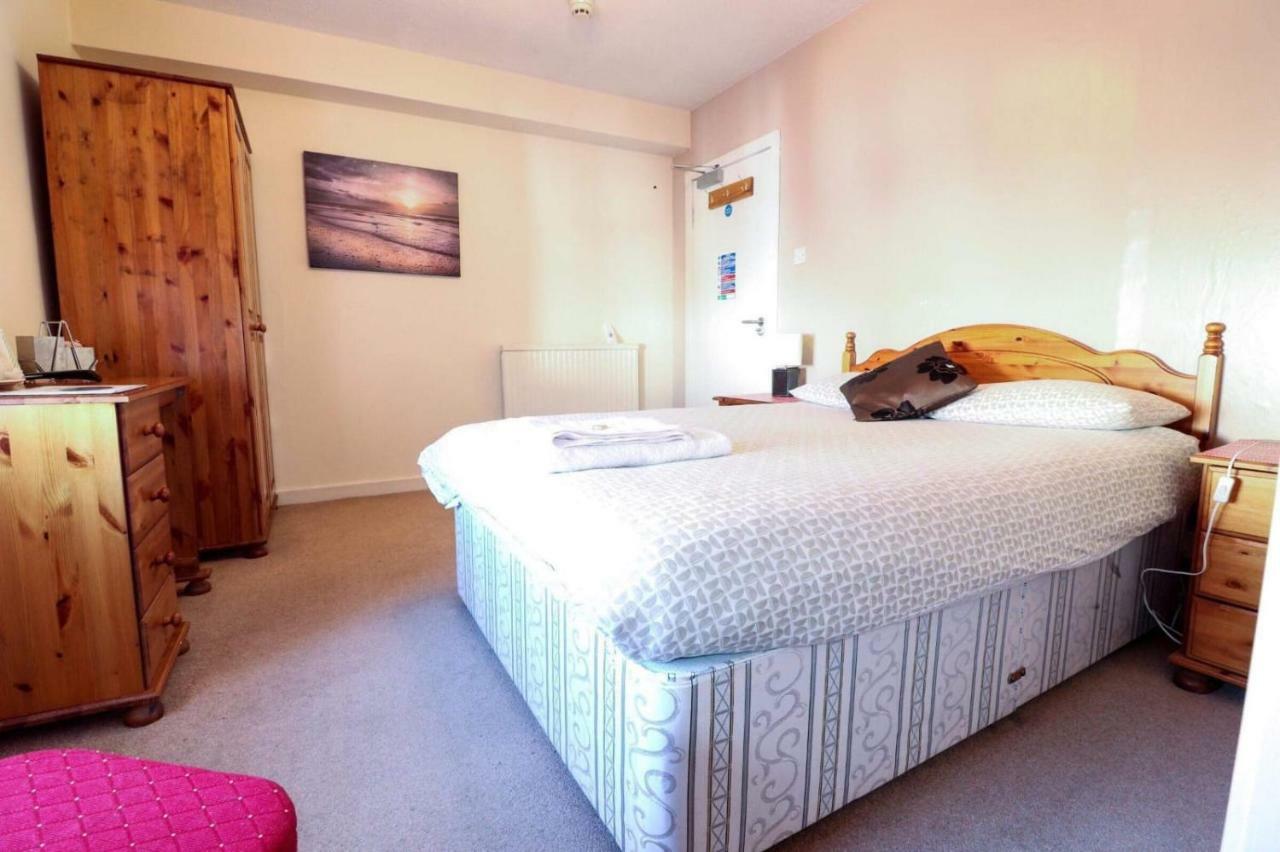 The Bridge Inn Tillicoultry Экстерьер фото
